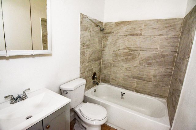 7891 Gallahad Street, Houston, TX 77078