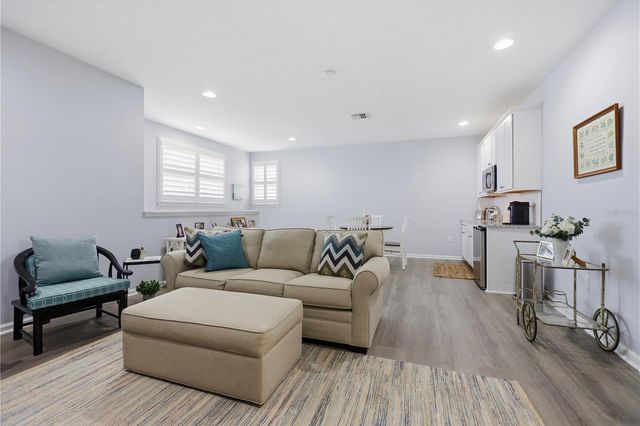 261 OLD MOSS CIRCLE, Deland, FL 32724