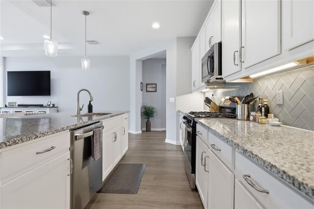 261 OLD MOSS CIRCLE, Deland, FL 32724