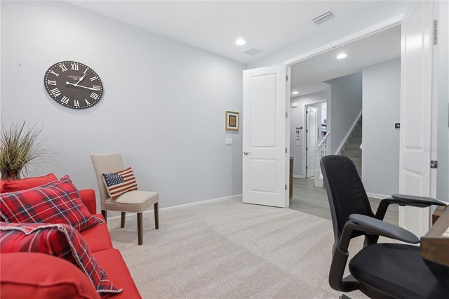 261 OLD MOSS CIRCLE, Deland, FL 32724