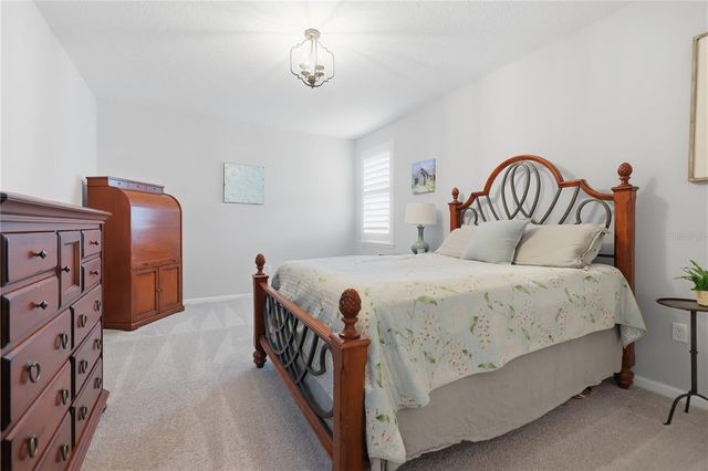 261 OLD MOSS CIRCLE, Deland, FL 32724