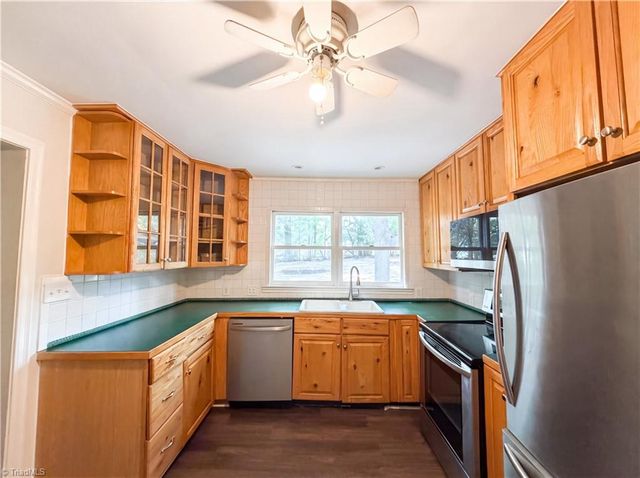 718 Hardeman Street, Thomasville, NC 27360
