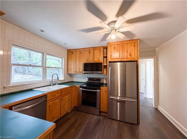 718 Hardeman Street, Thomasville, NC 27360