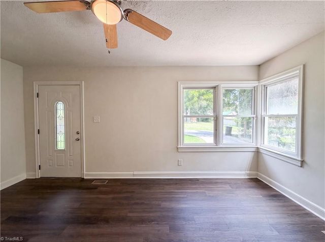 718 Hardeman Street, Thomasville, NC 27360