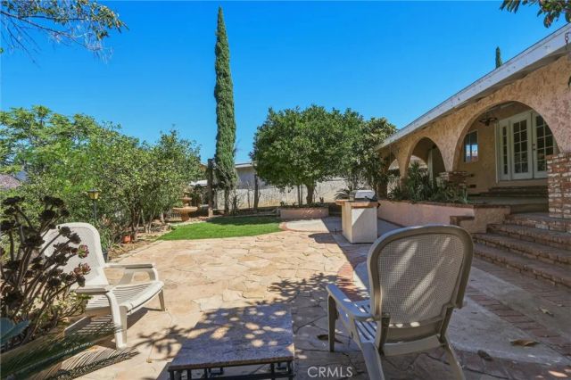 15221 Nurmi Street, Sylmar, CA 91342