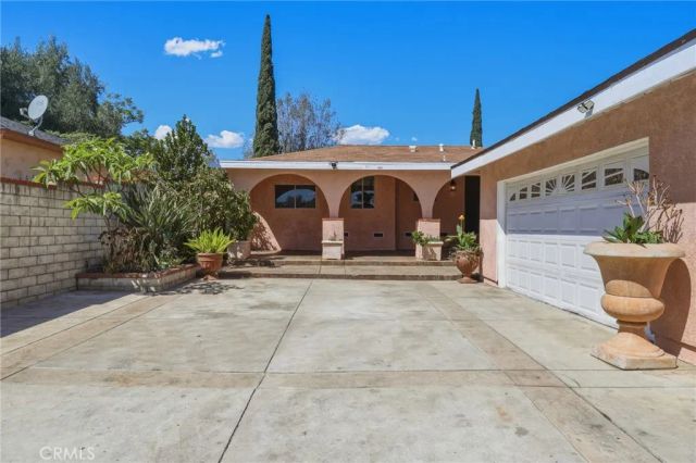 15221 Nurmi Street, Sylmar, CA 91342