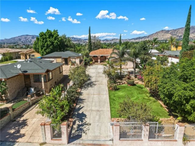 15221 Nurmi Street, Sylmar, CA 91342