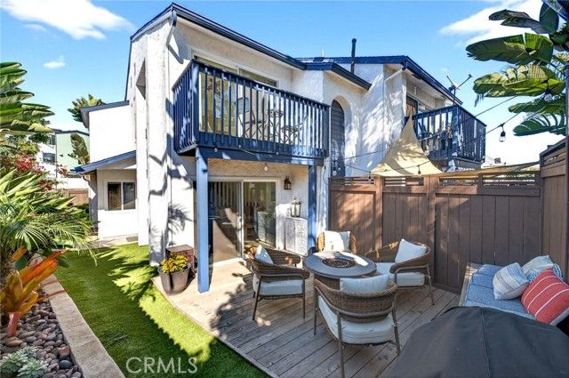 256 Juniper Ave B6, Carlsbad, CA 92008