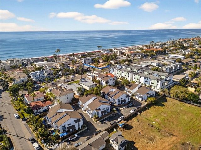 256 Juniper Ave B6, Carlsbad, CA 92008