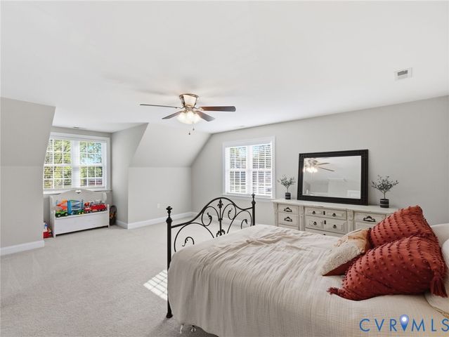 11084 W River Rd, King William, VA 23009