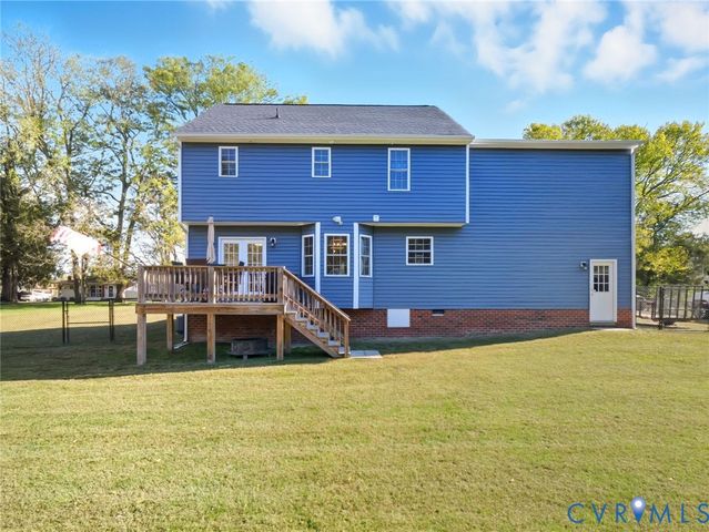11084 W River Rd, King William, VA 23009