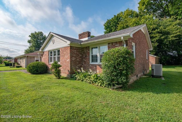 212 Fairview Dr, Elizabethtown, KY 42701