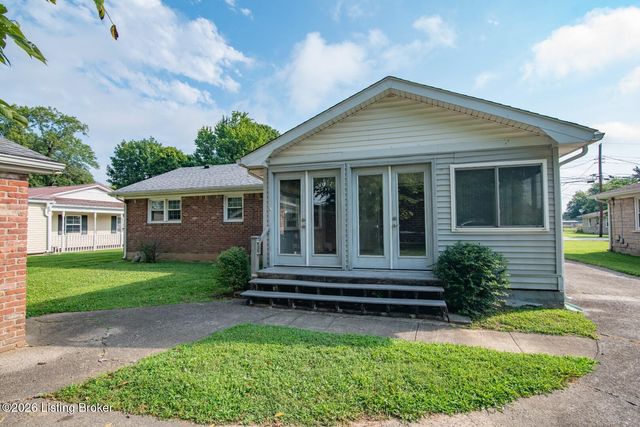 212 Fairview Dr, Elizabethtown, KY 42701