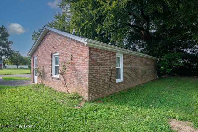 212 Fairview Dr, Elizabethtown, KY 42701