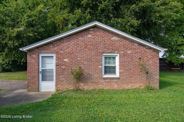 212 Fairview Dr, Elizabethtown, KY 42701