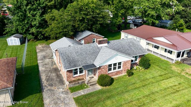 212 Fairview Dr, Elizabethtown, KY 42701