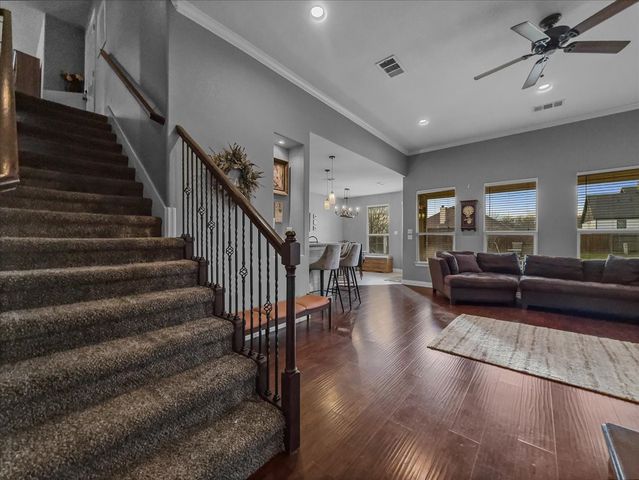 5618 Gebron Court, Fort Worth, TX 76126
