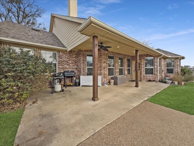 5618 Gebron Court, Fort Worth, TX 76126
