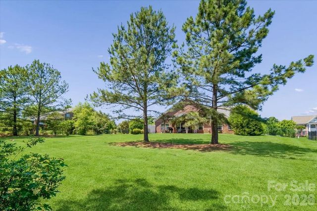 1006 Spring Rose Lane, Matthews, NC 28104