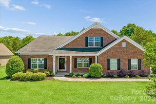 1006 Spring Rose Lane, Matthews, NC 28104