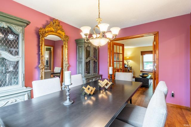 926 Deer Cliff Court, Fort Wayne, IN 46804