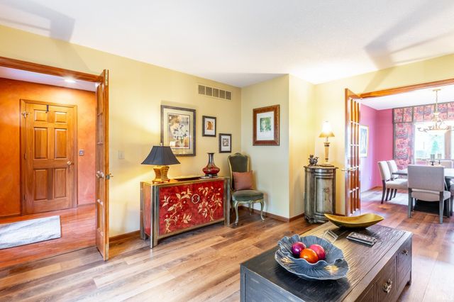 926 Deer Cliff Court, Fort Wayne, IN 46804