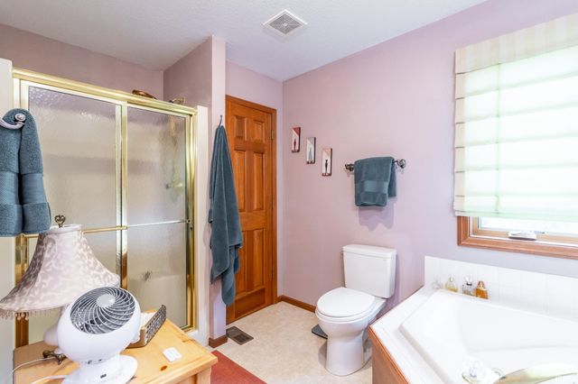 926 Deer Cliff Court, Fort Wayne, IN 46804