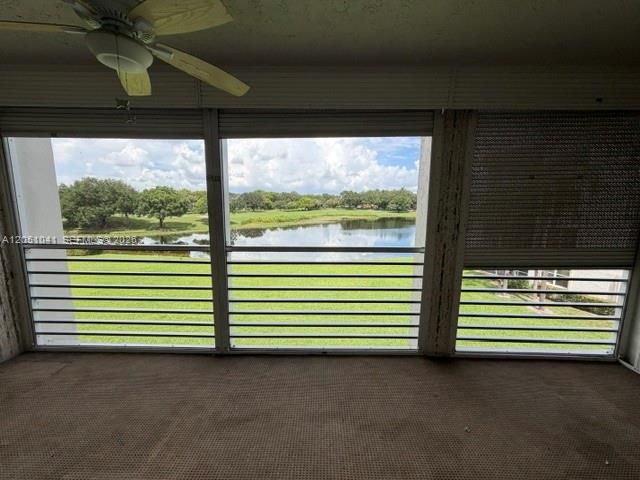 9460 Poinciana Pl 310, Davie, FL 33324