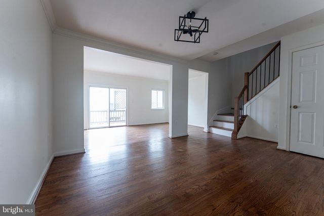 7426 RHONDDA DR, Lorton, VA 22079