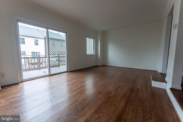 7426 RHONDDA DR, Lorton, VA 22079