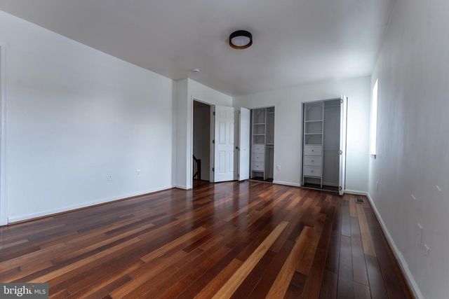 7426 RHONDDA DR, Lorton, VA 22079