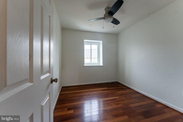 7426 RHONDDA DR, Lorton, VA 22079