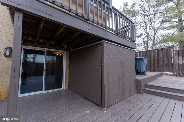 7426 RHONDDA DR, Lorton, VA 22079