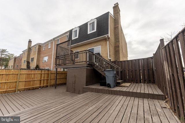 7426 RHONDDA DR, Lorton, VA 22079