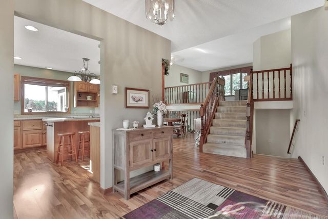 11187 Lindo Trail, Lindstrom, MN 55045