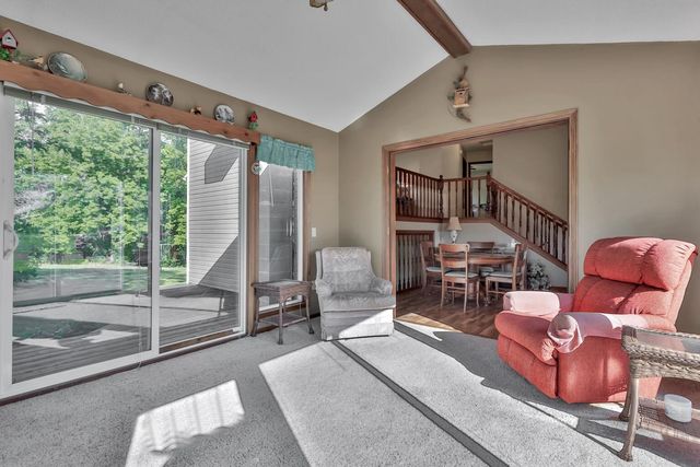 11187 Lindo Trail, Lindstrom, MN 55045