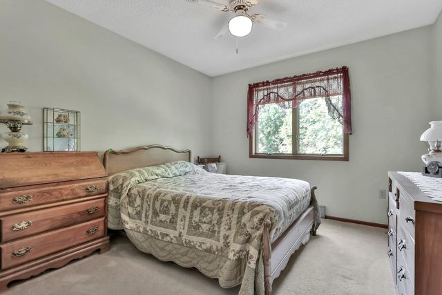11187 Lindo Trail, Lindstrom, MN 55045