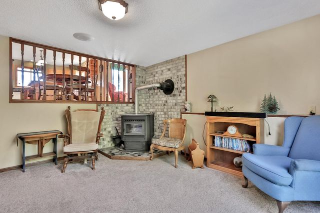 11187 Lindo Trail, Lindstrom, MN 55045