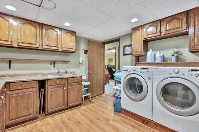 11187 Lindo Trail, Lindstrom, MN 55045
