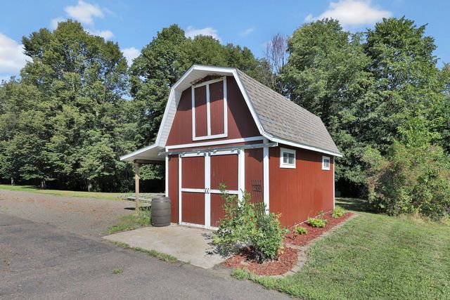 11187 Lindo Trail, Lindstrom, MN 55045