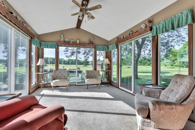 11187 Lindo Trail, Lindstrom, MN 55045