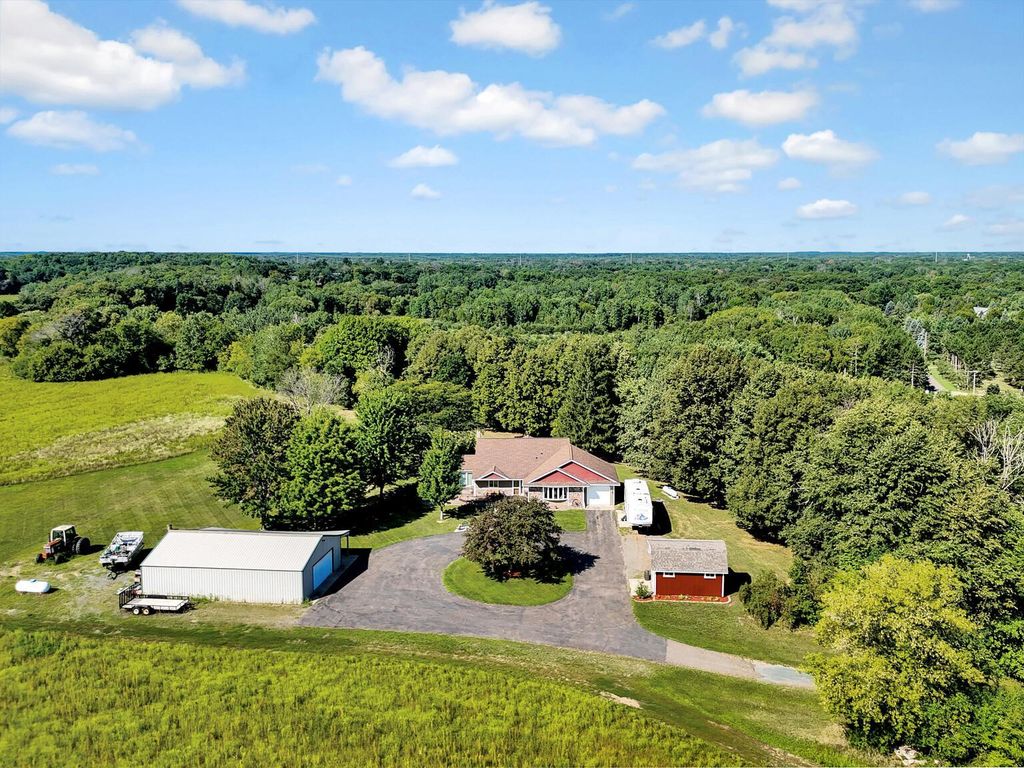 11187 Lindo Trail, Lindstrom, MN 55045 — photo 2