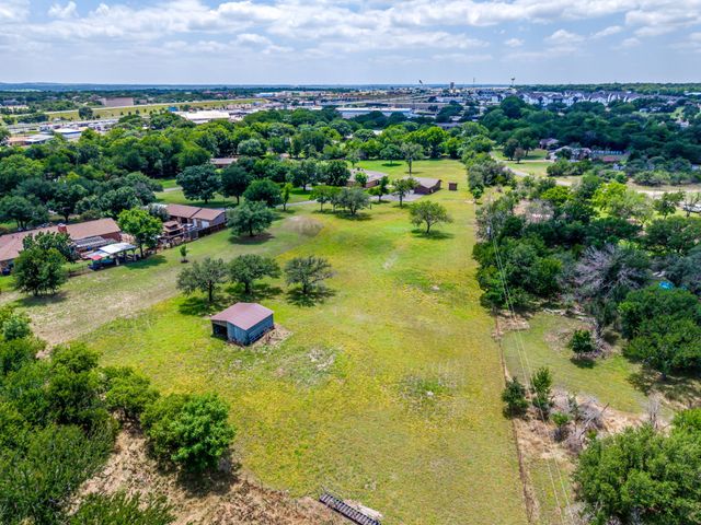 3503 Red Bud Drive, Weatherford, TX 76087