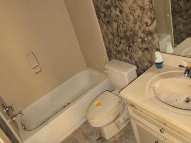 46 Kingwood Greens Drive, Houston, TX 77339