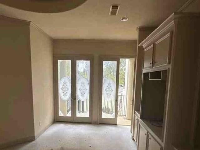 46 Kingwood Greens Drive, Houston, TX 77339