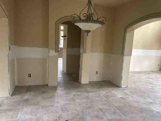 46 Kingwood Greens Drive, Houston, TX 77339