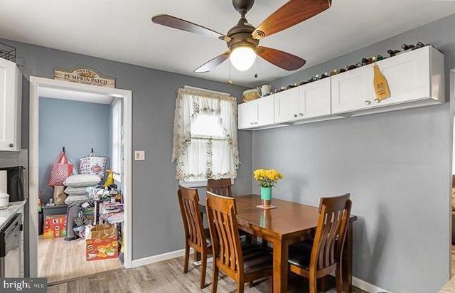 409 10TH AVE, Lindenwold, NJ 08021