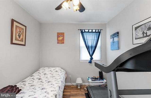 409 10TH AVE, Lindenwold, NJ 08021