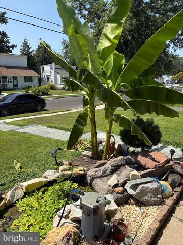 409 10TH AVE, Lindenwold, NJ 08021