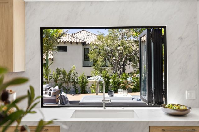 5912 La Jolla Blvd, La Jolla, CA 92037